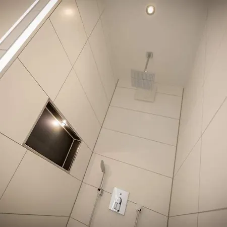 Westendpalais App 06 塞巴特黑灵斯多夫